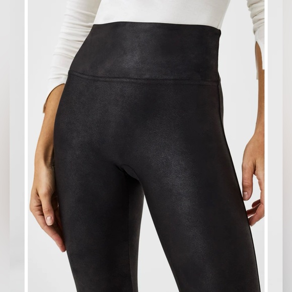 SPANX - Faux Leather Leggings - Picture 2 of 6
